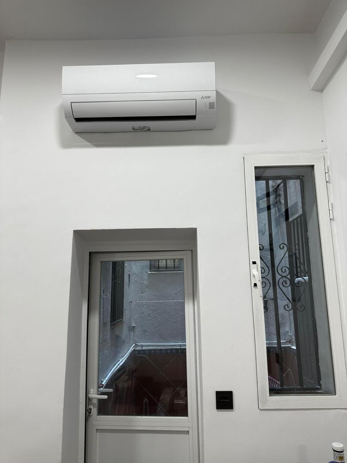 Love Fuencarral Apartment Madrid Exterior photo